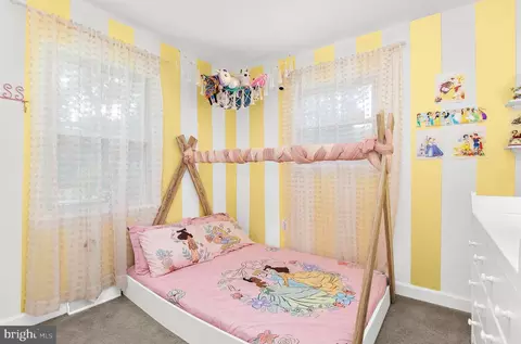Bedroom - 8201 Bodkin Ave, Pasadena, MD 21122 photo 5 of 10