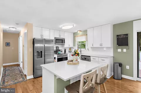 Kitchen - 8201 Bodkin Ave, Pasadena, MD 21122 photo 1 of 4