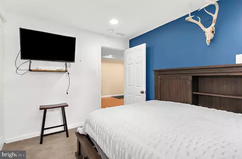 Bedroom - 8201 Bodkin Ave, Pasadena, MD 21122 photo 10 of 10