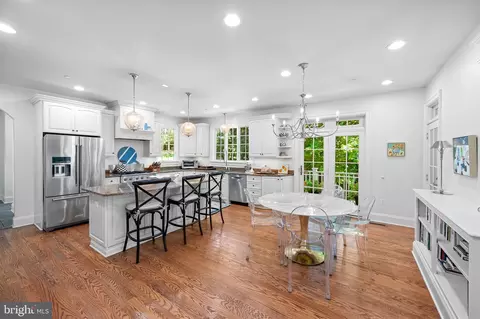 Kitchen - 4 Ridge Rd, Annapolis, MD 21401 photo 6 of 9