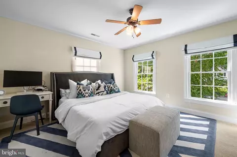 Bedroom - 4 Ridge Rd, Annapolis, MD 21401 photo 6 of 10