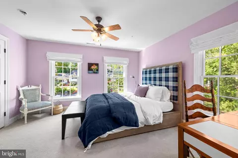 Bedroom - 4 Ridge Rd, Annapolis, MD 21401 photo 4 of 10