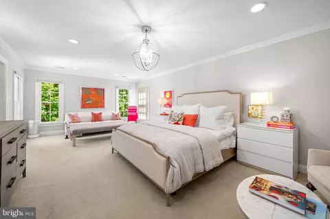 Bedroom - 4 Ridge Rd, Annapolis, MD 21401 photo 1 of 10