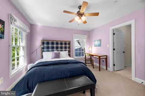 Bedroom - 4 Ridge Rd, Annapolis, MD 21401 photo 5 of 10