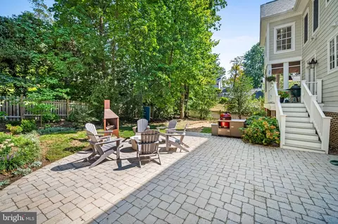 Exterior - 4 Ridge Rd, Annapolis, MD 21401 photo 5 of 10
