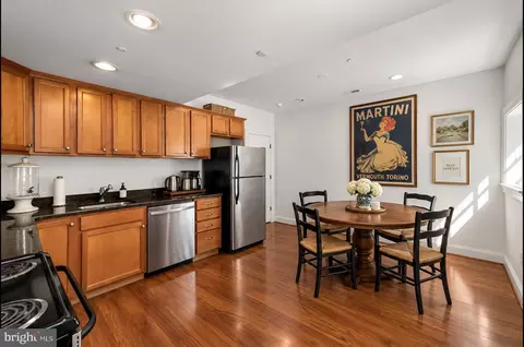 Kitchen - 4 Ridge Rd, Annapolis, MD 21401 photo 8 of 9