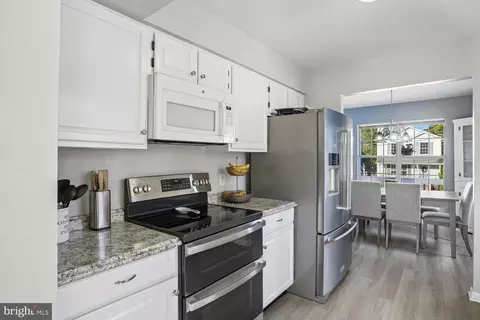 Kitchen - 1638 Midland Rd, Edgewater, MD 21037 photo 2 of 3