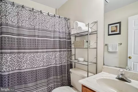 Bath - 1638 Midland Rd, Edgewater, MD 21037 photo 2 of 2