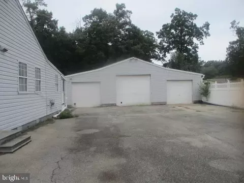 Other - 22 Luke Dr, Pasadena, MD 21122 photo 3 of 13