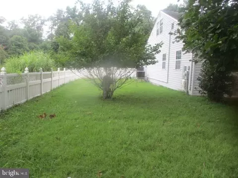 Exterior - 22 Luke Dr, Pasadena, MD 21122 photo 2 of 2