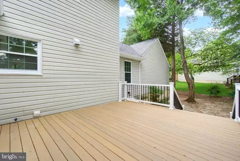 Exterior - 7608 Bear Forest Rd, Hanover, MD 21076 photo 5 of 7