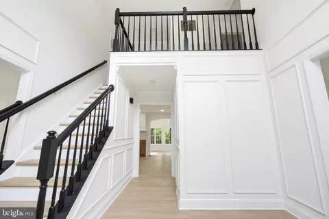 Entry Way - 7608 Bear Forest Rd, Hanover, MD 21076 photo 3 of 11