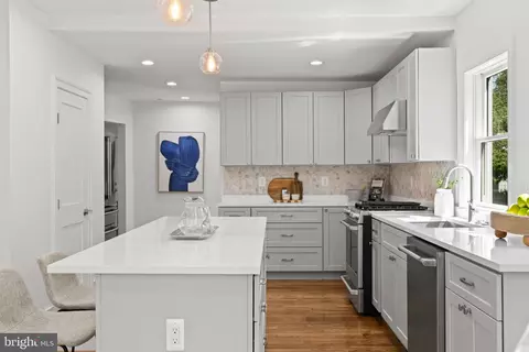Kitchen - 400 Jefferson St, Annapolis, MD 21403 photo 1 of 5