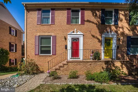 Exterior - 213 Georgetown, Annapolis, MD 21403 photo 4 of 13