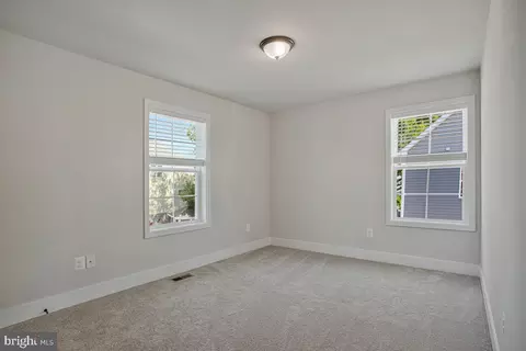 Bedroom - 416 Venton Rd, Edgewater, MD 21037 photo 4 of 5
