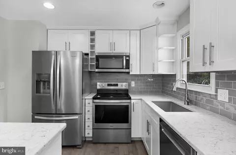 Other - 214 Beach Rd, Pasadena, MD 21122 photo 5 of 13