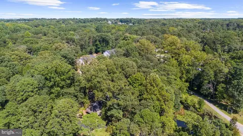 View/Area - 8208 Edwin Raynor, Pasadena, MD 21122 photo 4 of 7