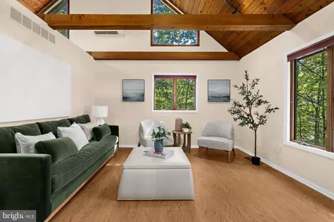 Living - 8208 Edwin Raynor, Pasadena, MD 21122 photo 1 of 4