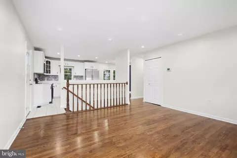 Living - 328 Vale Smt S, Laurel, MD 20724 photo 3 of 6