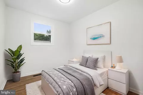 Bedroom - 328 Vale Smt S, Laurel, MD 20724 photo 5 of 5