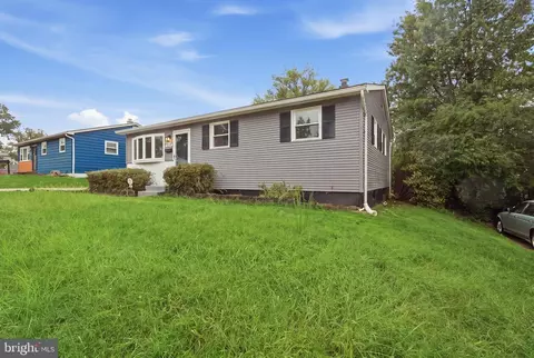 Exterior - 328 Vale Smt S, Laurel, MD 20724 photo 2 of 4