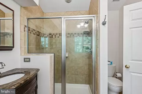 Bath - 2024 Old Willow Way, Crofton, MD 21114 photo 4 of 6