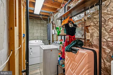 Other - 7920 Sutherland Ct, Pasadena, MD 21122 photo 7 of 18