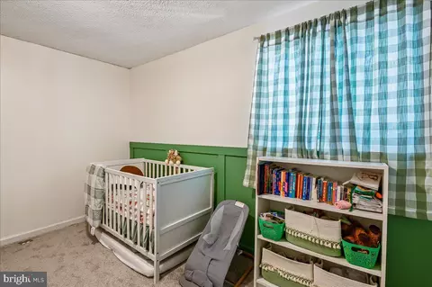 Bedroom - 7920 Sutherland Ct, Pasadena, MD 21122 photo 6 of 9