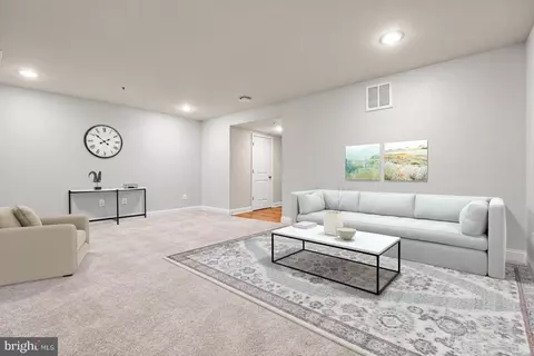 Living - 3541 Tribeca Trl, Laurel, MD 20724 photo 4 of 5