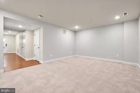 Living - 3541 Tribeca Trl, Laurel, MD 20724 photo 1 of 5