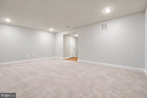 Living - 3541 Tribeca Trl, Laurel, MD 20724 photo 3 of 5