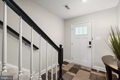 Entry Way - 3541 Tribeca Trl, Laurel, MD 20724 photo 2 of 9