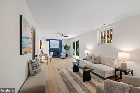 Living - 876 Windsong Dr, Arnold, MD 21012 photo 1 of 3