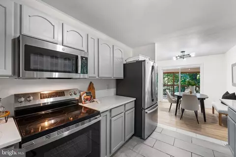 Kitchen - 876 Windsong Dr, Arnold, MD 21012 photo 3 of 3
