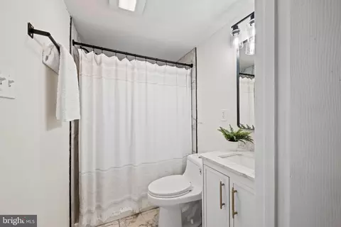 Bath - 876 Windsong Dr, Arnold, MD 21012 photo 1 of 1