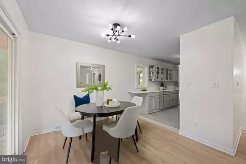 Dining - 876 Windsong Dr, Arnold, MD 21012 photo 2 of 4