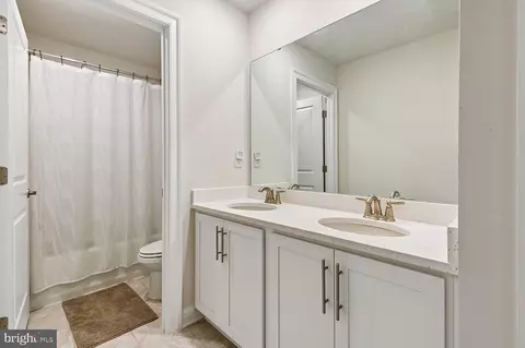 Bath - 2824 Broad Wing Dr, Odenton, MD 21113 photo 3 of 3
