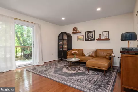 Living - 237 Chatham Ln, Annapolis, MD 21403 photo 1 of 2