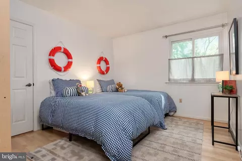 Bedroom - 237 Chatham Ln, Annapolis, MD 21403 photo 4 of 6