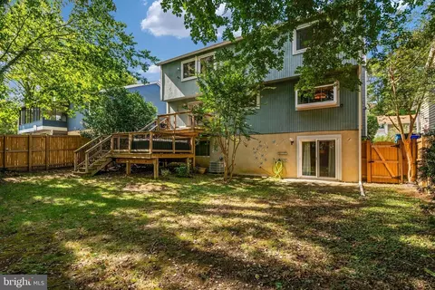 Exterior - 237 Chatham Ln, Annapolis, MD 21403 photo 8 of 12