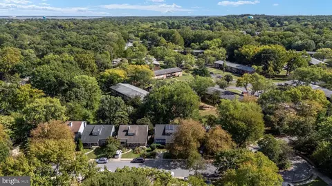 View/Area - 237 Chatham Ln, Annapolis, MD 21403 photo 1 of 3