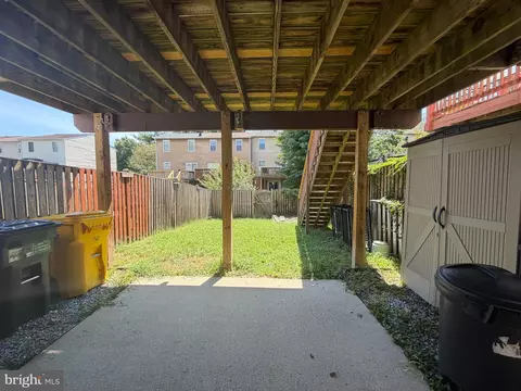 Exterior - 321 Cool Breeze Ct, Pasadena, MD 21122 photo 3 of 3