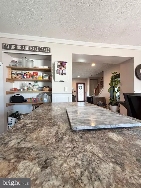 Kitchen - 321 Cool Breeze Ct, Pasadena, MD 21122 photo 3 of 3