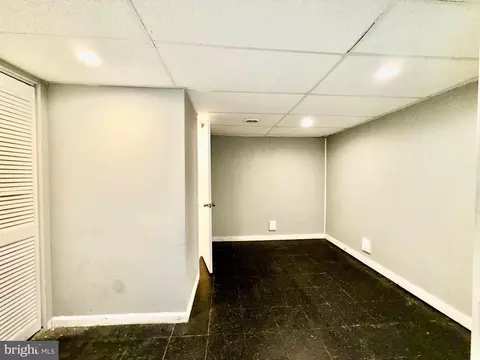 Bedroom - 7635 Stoney Creek Dr, Pasadena, MD 21122 photo 6 of 6