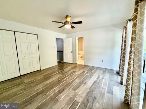 Bedroom - 7635 Stoney Creek Dr, Pasadena, MD 21122 photo 3 of 6