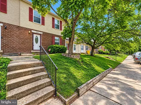 1824 Jaybird Ct, Severn, MD 21144