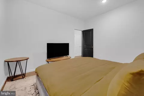 Bedroom - 3344 Pitch Pine Dr, Laurel, MD 20724 photo 8 of 8