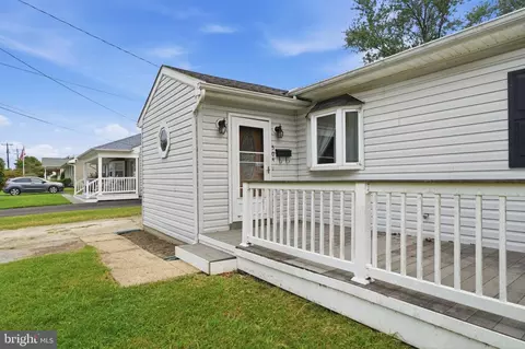 Exterior - 504 Bruce Ave, Odenton, MD 21113 photo 9 of 10