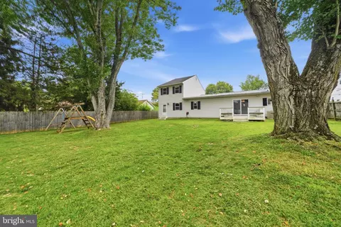Exterior - 504 Bruce Ave, Odenton, MD 21113 photo 6 of 10