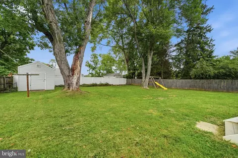 Exterior - 504 Bruce Ave, Odenton, MD 21113 photo 4 of 10